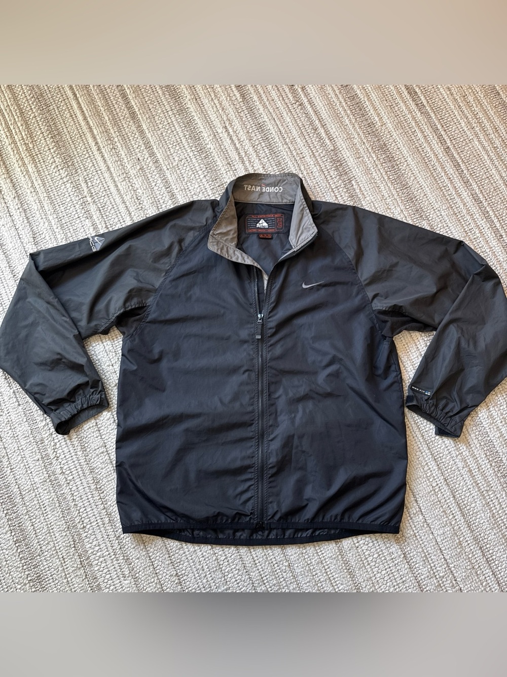 Vintage 90s Nike ACG Outer Layer 3 RARE Windbreaker Jacket XL Black Condé Nast